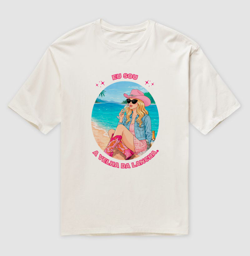 Camiseta Oversized Delgado "eu sou a velha da lancha"